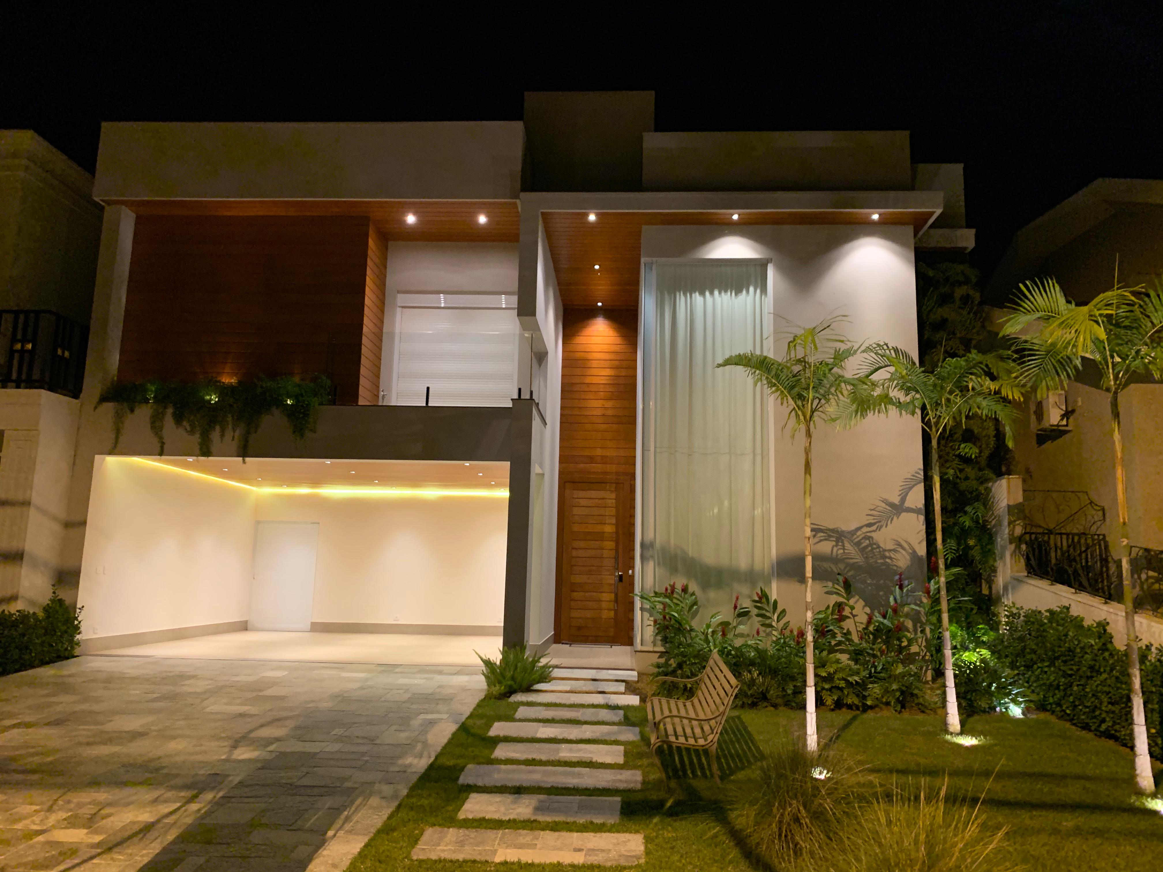 Residencial Royal Park — fachada em ângulo alternativo