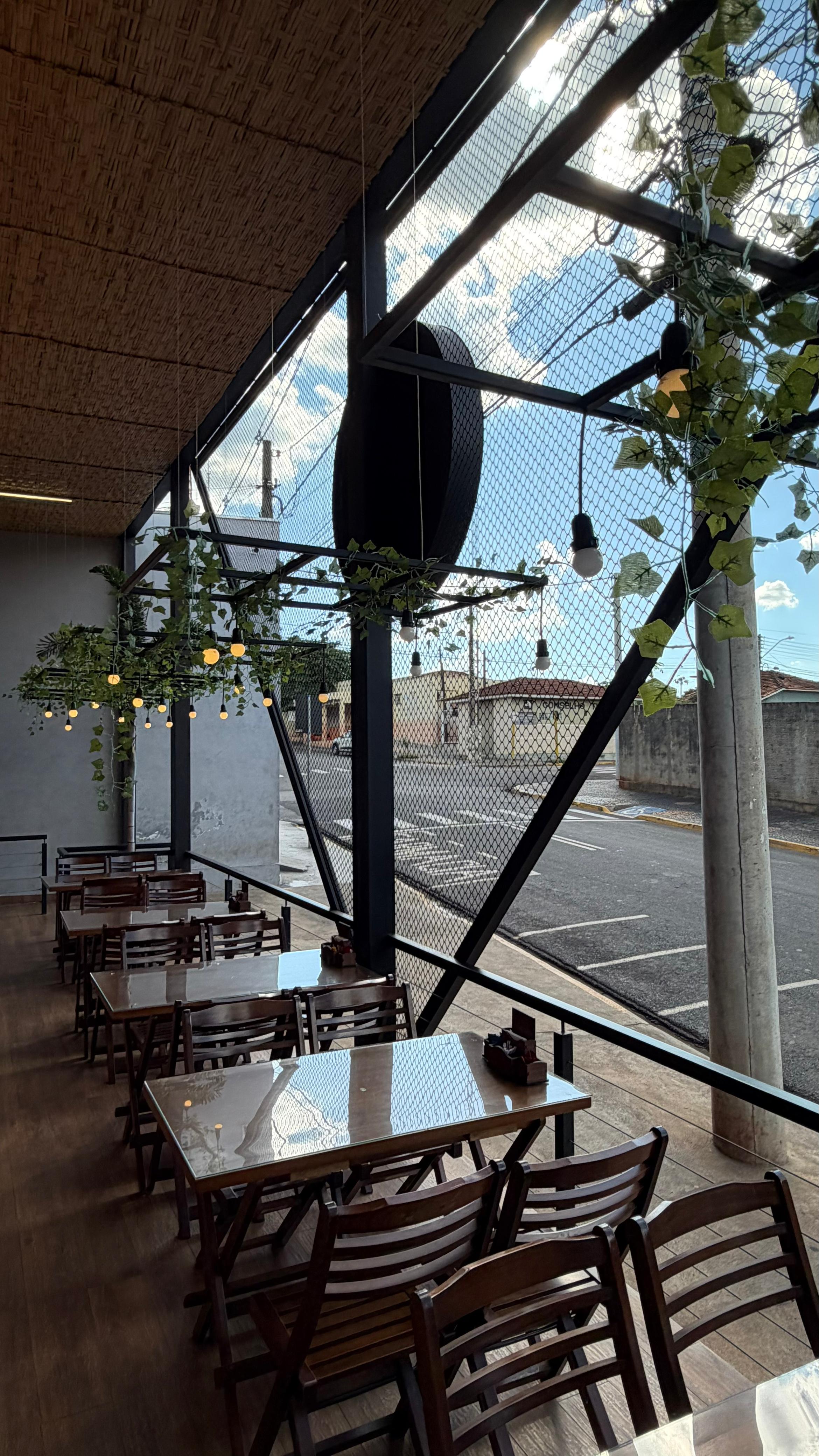 Restaurante Santo Fogo — detalhe interno